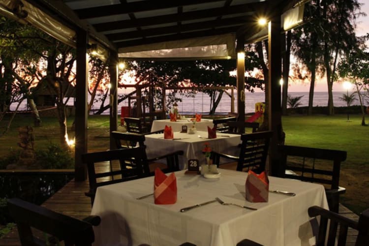 Veranda Beachside Restaurant